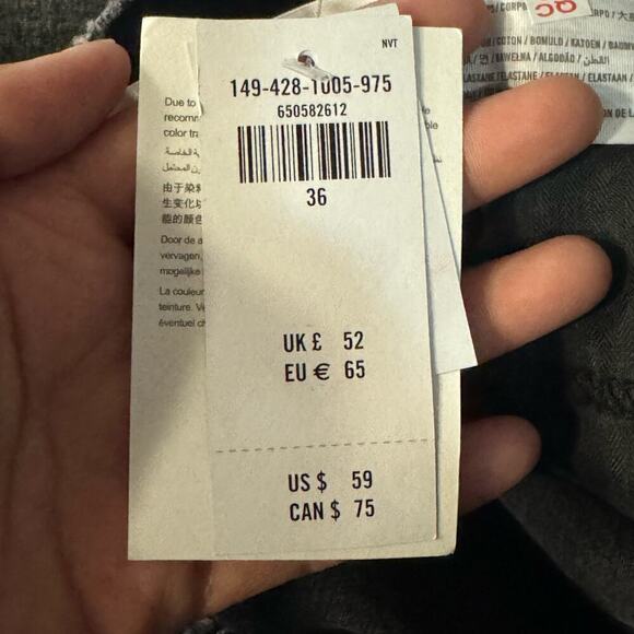 NWT Abercrombie Curve Love High Rise Mom Short Plus Size 36/22 - Picture 5 of 7